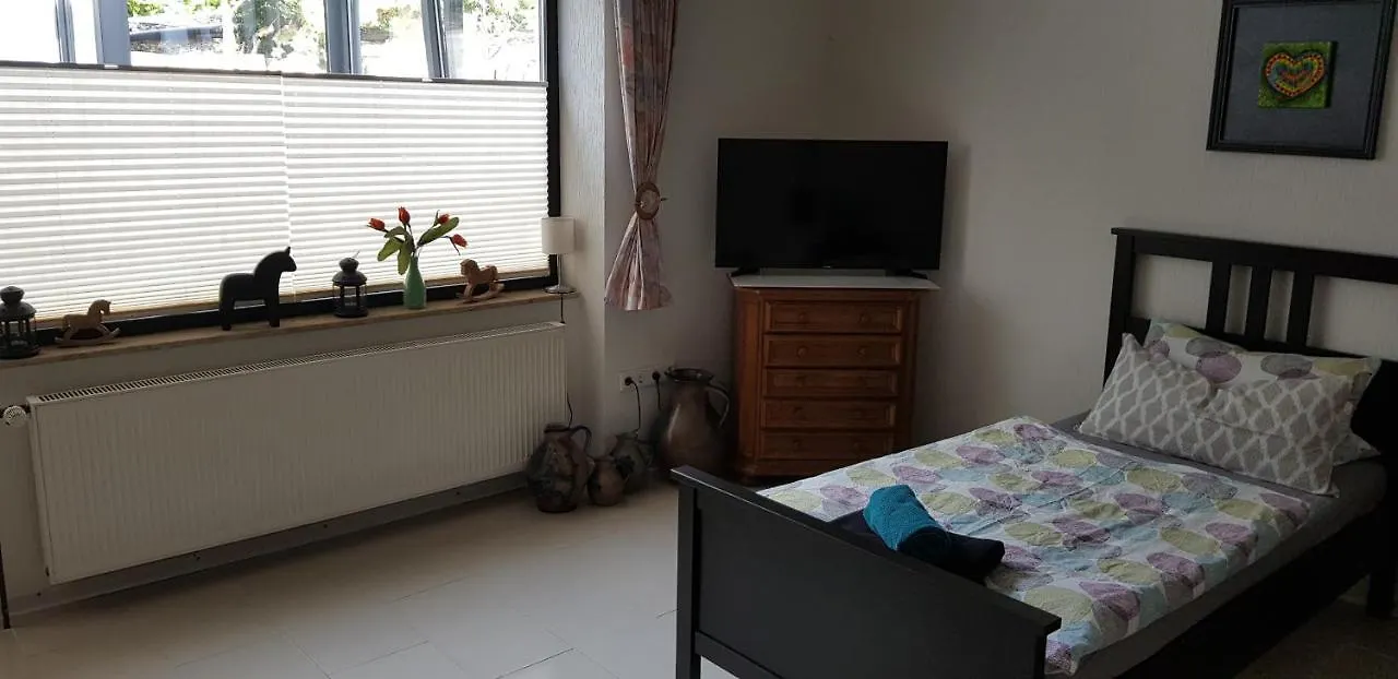 Christianes Gaestehaus Dusseldorf Homestay